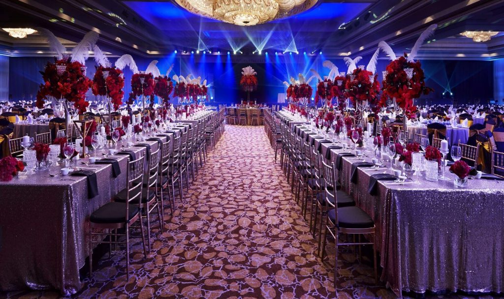 chairs 1024x608 - What Are The Benefits Of Acquiring A Wedding Package?