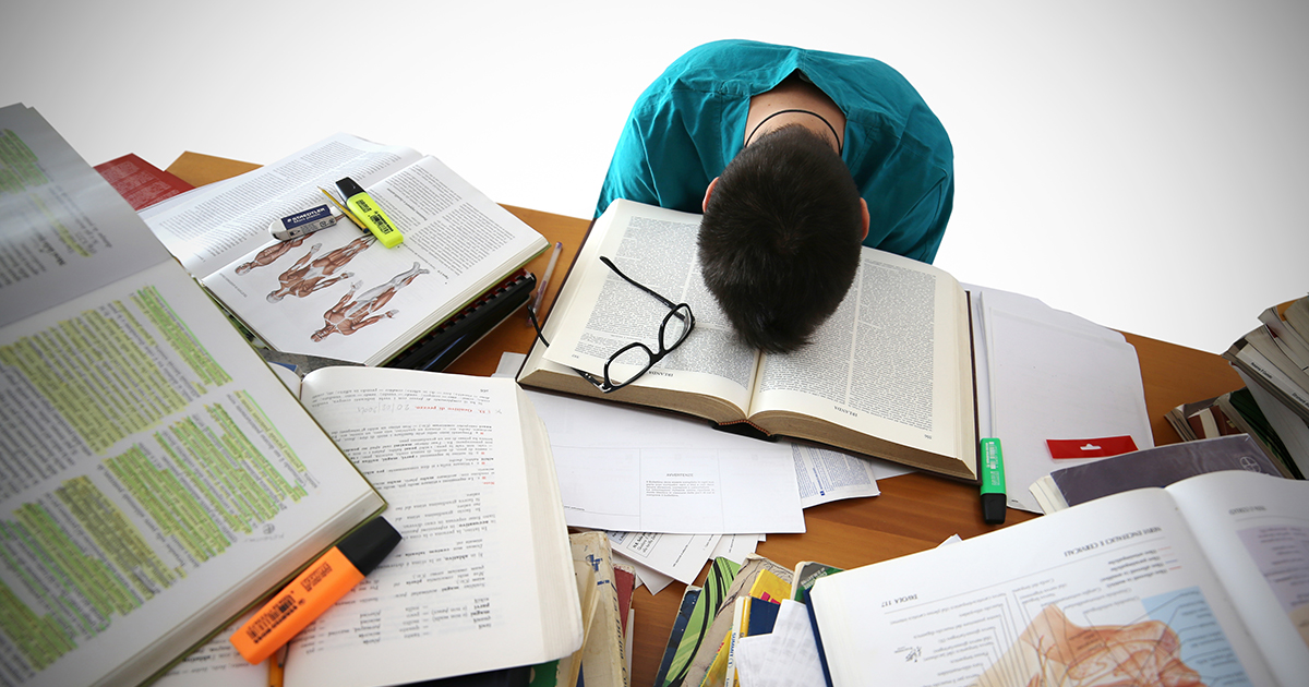 Featured image study strategically for USMLE blogpost - Why Medical School is So Challenging