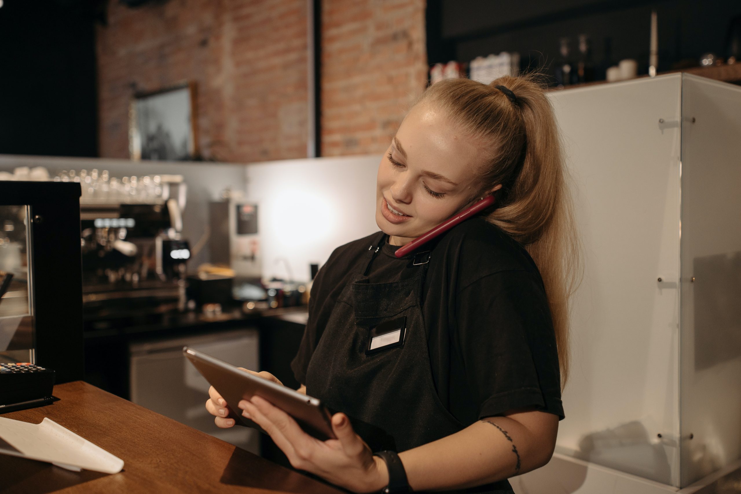pexels pavel danilyuk 6612691 scaled - Top 6 tips for a better customers experience