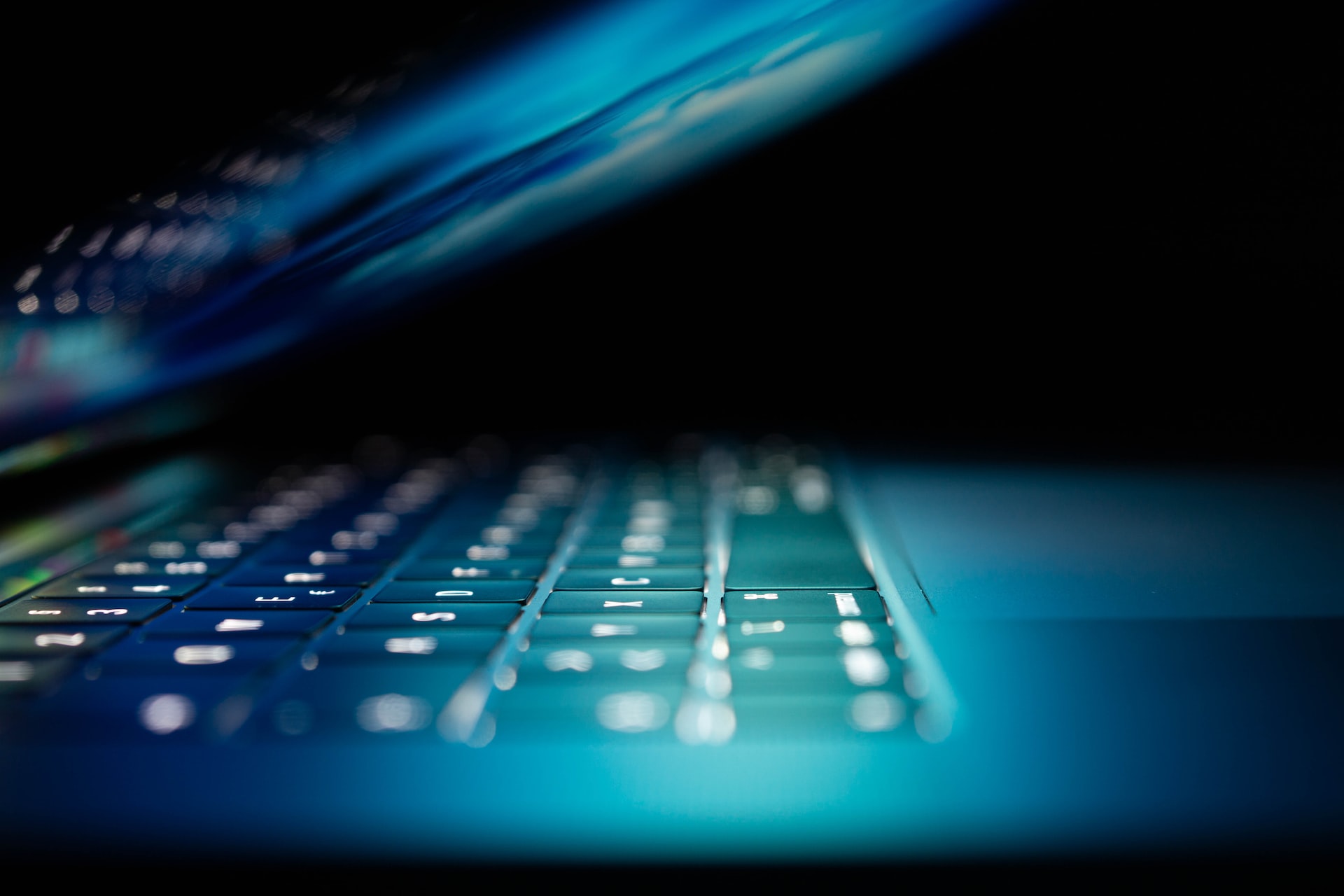 philipp katzenberger iIJrUoeRoCQ unsplash 1 - Empowering Malaysians with Innovative Technology Solutions