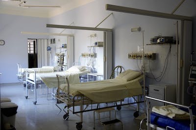 pexels photo 236380 - Types of Medical Equipment